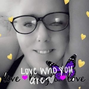 Meet your Posher, Tami